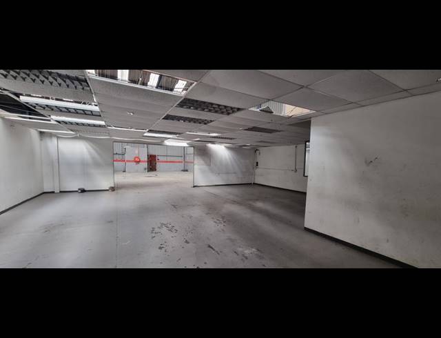 4,911M² WAREHOUSE FOR SALE IN SELBY